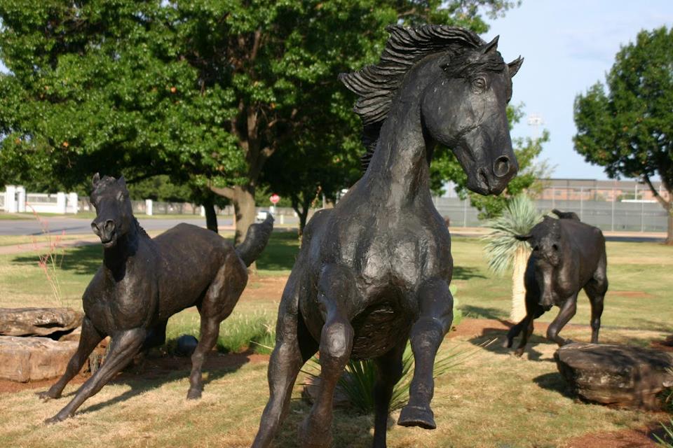 Mustangs Statue